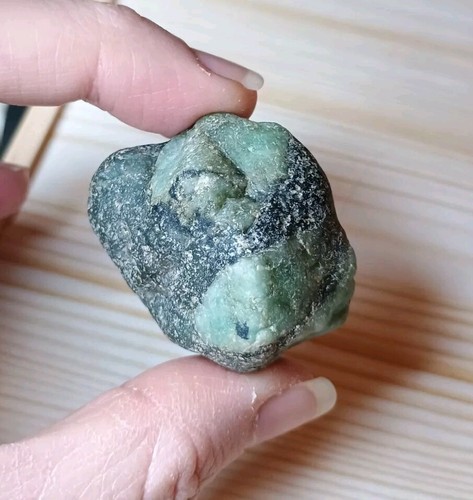 Dark Green Large Emerald Crystal Matrix Unpolished Mineral Rough Beryl (B) - Picture 2 of 8