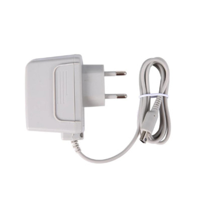 Nintendo 3DS Ladegerät 2DS NDSi Ladekabel Ladeadapter Netzteil NDS Adapter