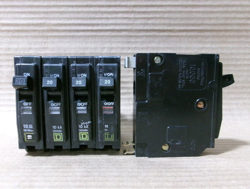 ZESTAW 5 kwadratowych wyłączników D QO QO120 1 biegun 20 Amp 120V żółte logo