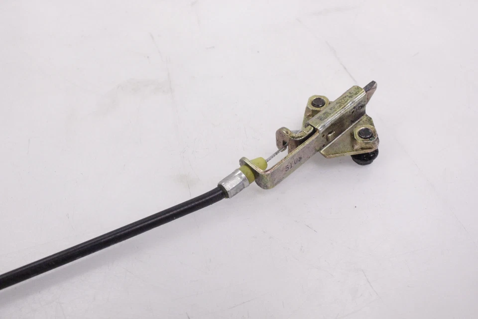 04-06 KAWASAKI Z750S OEM CONJUNTO DE BLOQUEO DE PESTILLO DE ASIENTO DE PASAJERO TRASERO Foto 4 de 4