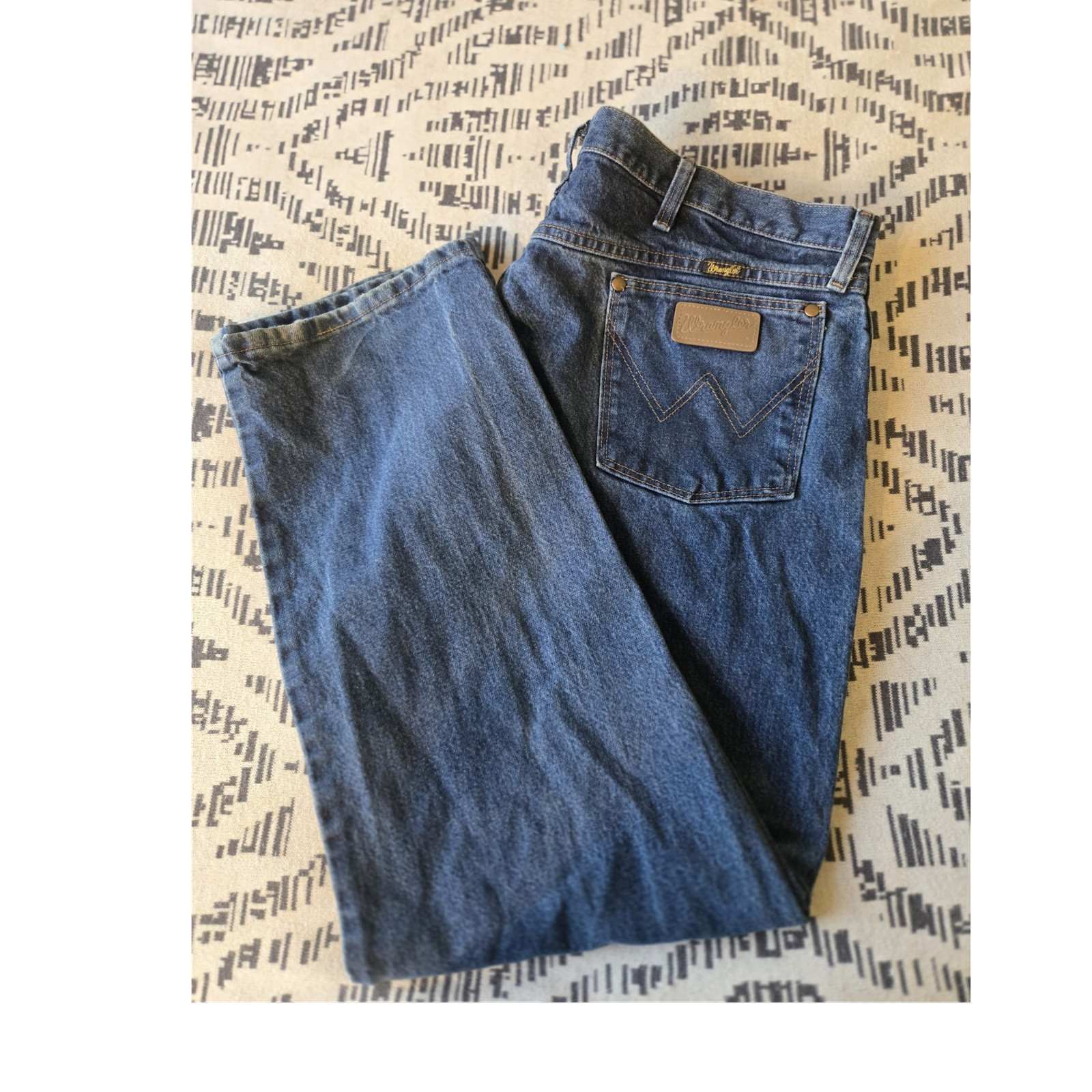 's Cowboy Cut Blue Denim Jeans Straight Regular Fit Solid Lo