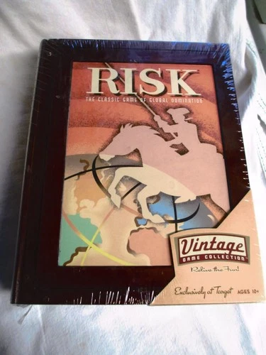 NEW/SEALED VINTAGE COLLECTION WOODEN BOOK SHELF GAME RISK  MILTON BRADLEY
