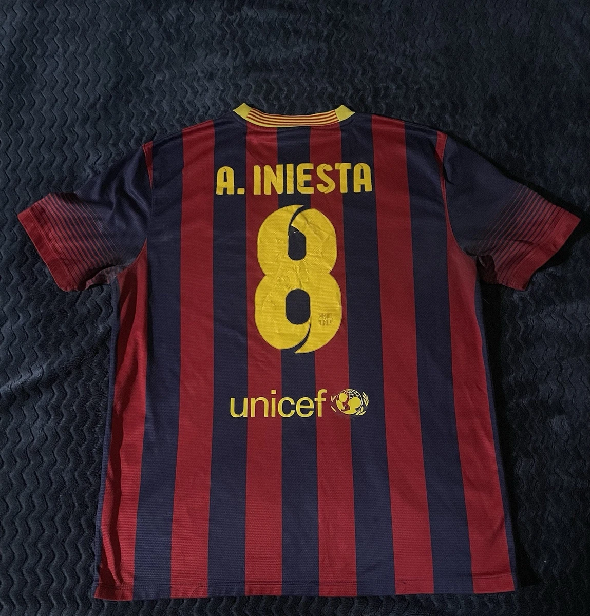 Preços baixos em Andres Iniesta Fc Barcelona Futebol Clube