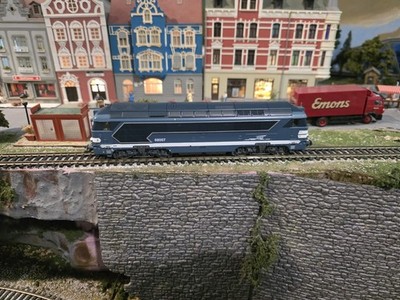 Roco SNCF 68007 Diesel Locomotive 63460 HO Scale DCC Ready | eBay