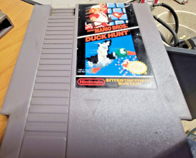 Nintendo NES Lot Of 4 Games MARIO DUCK HUNT, all pro basketball double dragon 2