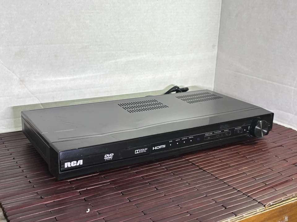 RCA RTD3276H - Home Theater Receiver - No Remote - Tested & Works - Image 3 of 4
