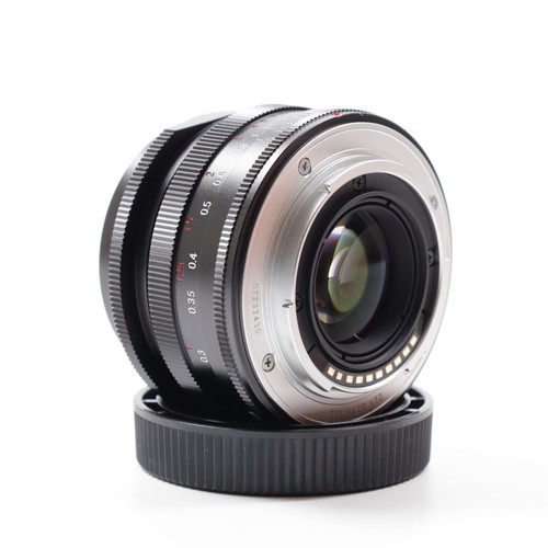 Voigtlander Nokton 35 mm F1.2 para Fujifilm Fuji X Mount [Excelente como nuev... - Imagen 8 de 12