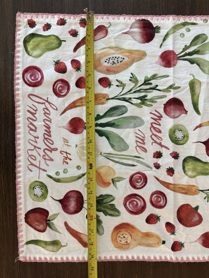 Anthropologie Dish Towel Farmers Market Beet Strawberry Carrot Vegetables - Image 4 of 4
