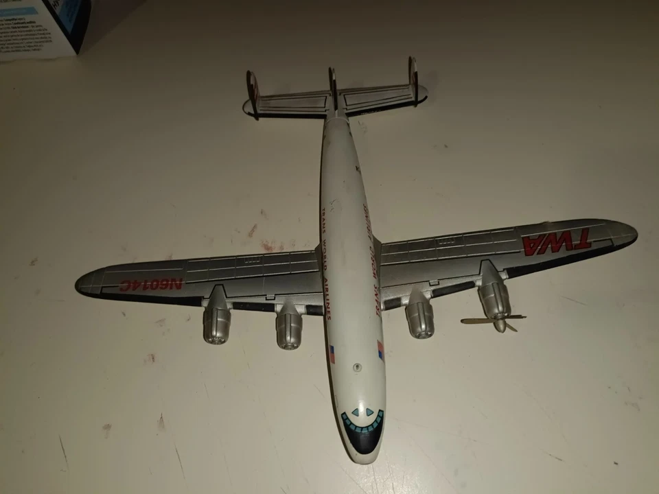 VECCHIO AEREO CORGI - TWA N6014C - Immagine 2 di 4