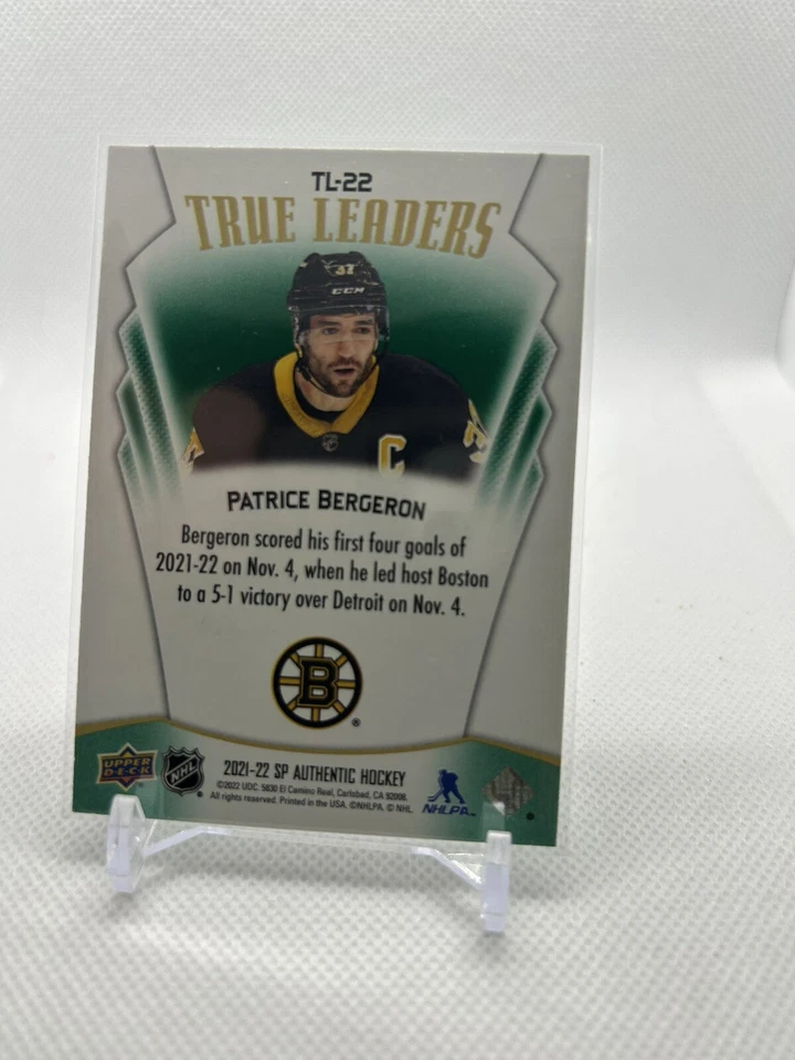 2021-22 SP AUTHENTIC TRUE LEADERS TL-22 PATRICE BERGERON GREEN 1:120 - Image 2 of 2
