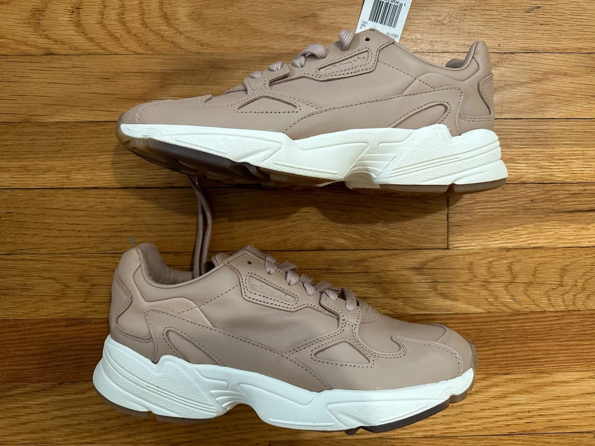 Adidas Falcon Originals Ash Pearl NEW IN BOX Woman&#039;s Size US 9.5