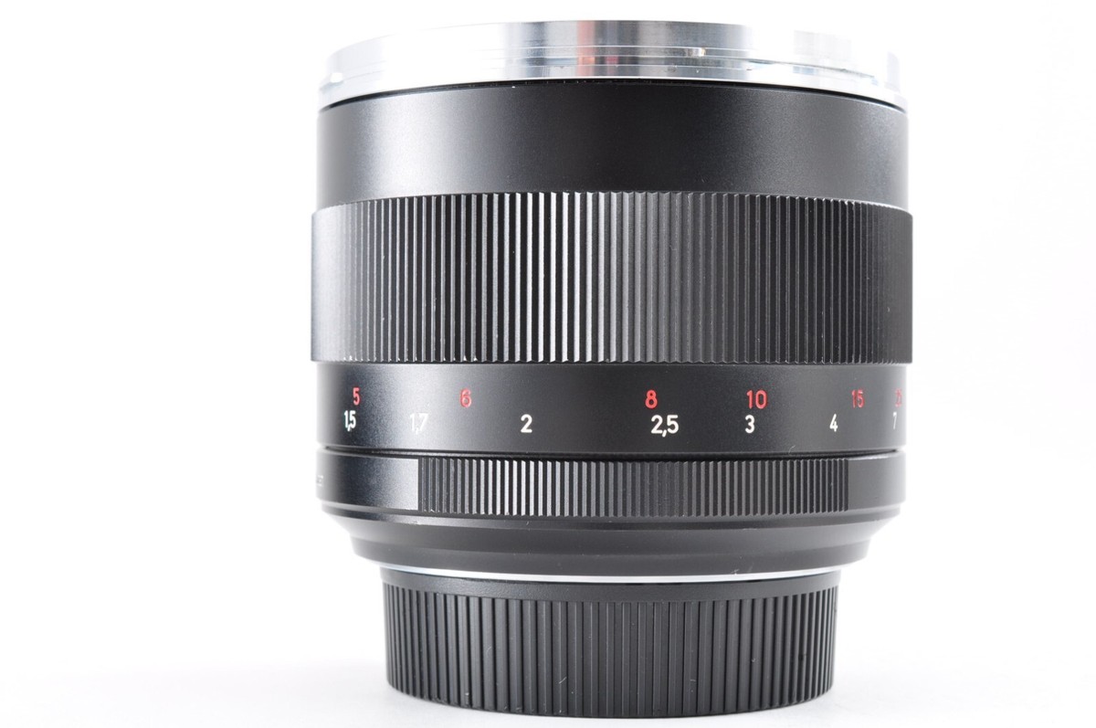 Carl Zeiss Planar T* 85mm F1.4 ZE Canon EF Mount Lens From Carl Zeiss Planar T* 85mm F1.4 ZE Canon EF Mount Lens From