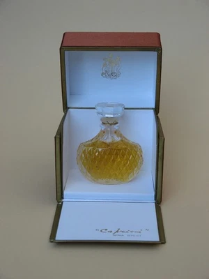 Ancien flacon de parfum CAPRICCI de Nina Ricci - Photo 1/2