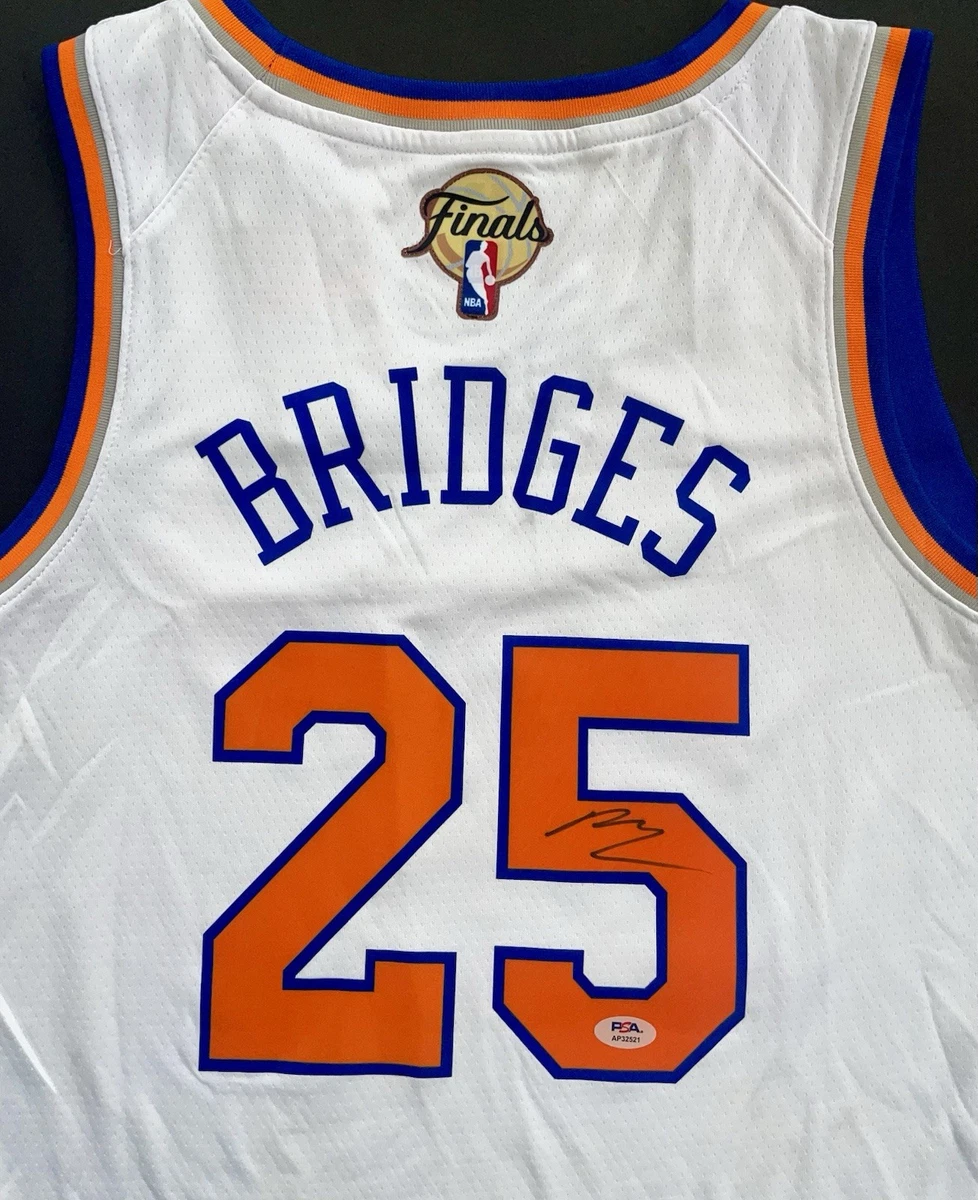 Professional Sports Authenticator (PSA) New York Knicks Basketball