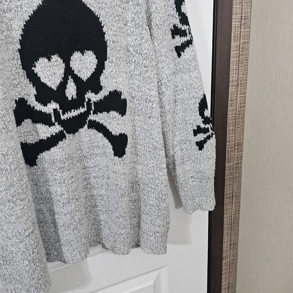 Suéter Torrid Edición Limitada Calavera Gráfico Mezcla Acrílica Talla 2 Foto 4 de 4
