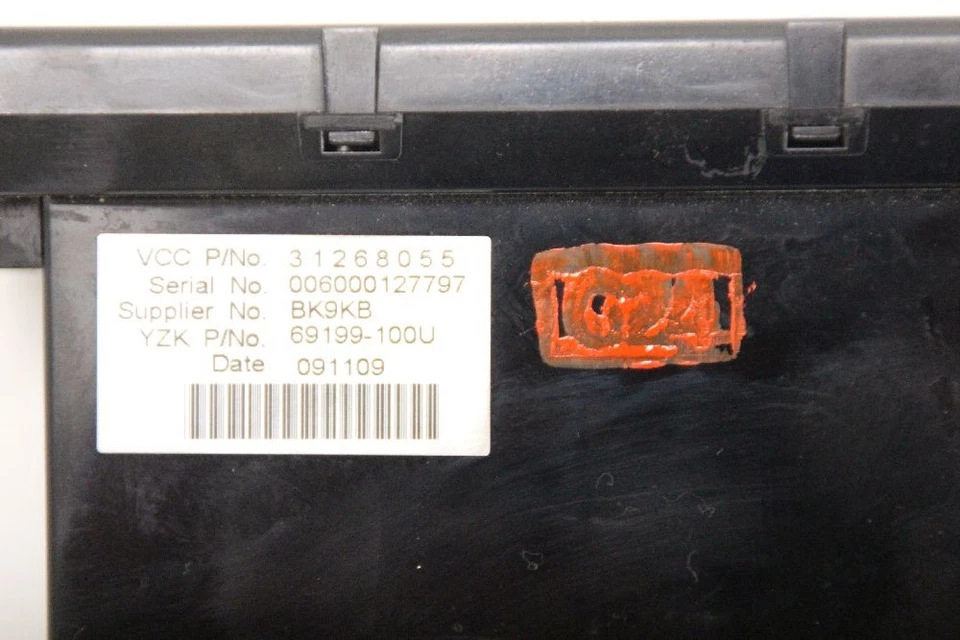 Display Volvo V50 31268055 01-2010 - Imagem 2 de 3