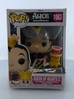 Funko POP! Disney Alice in Wonderland Queen of Hearts with King #1063 NOT MINT