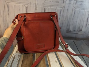 red relic purse