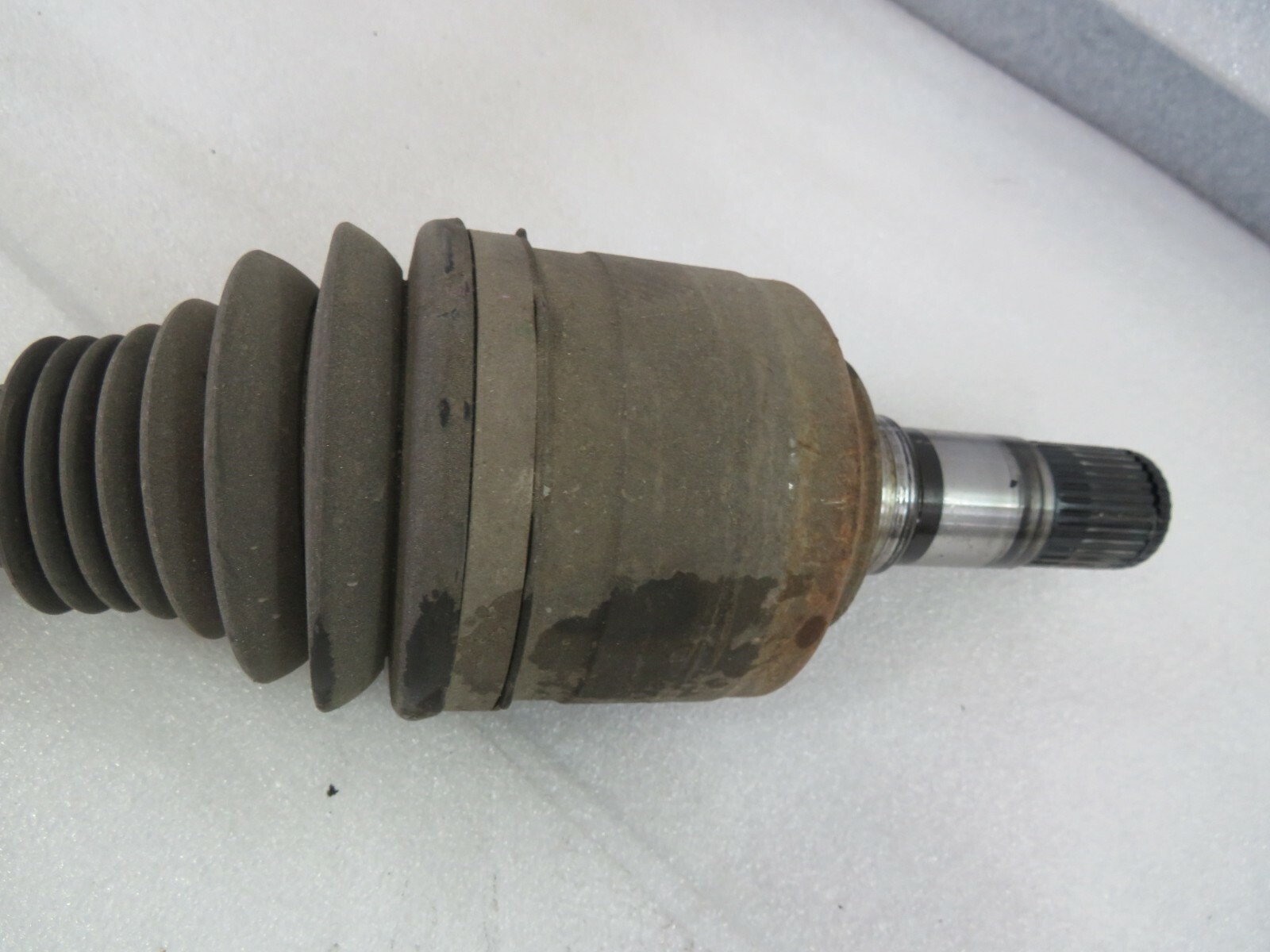 2014 Maserati Quattroporte, LH, Left Rear Axle Shaft, Used, P/N 670104207