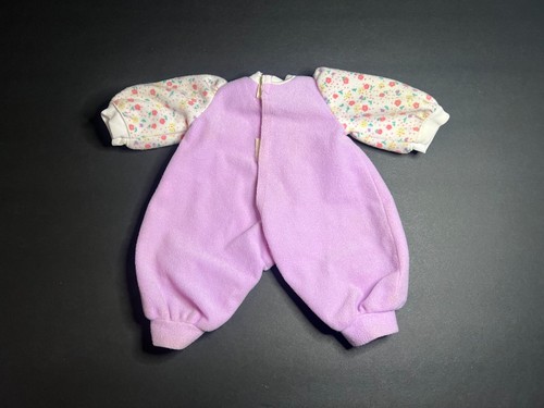 Vintage Hong Kong City Toys #683010 Weichkörper Baby Puppe mit 2 Outfits & Decke 12 Zoll - Bild 9 von 12