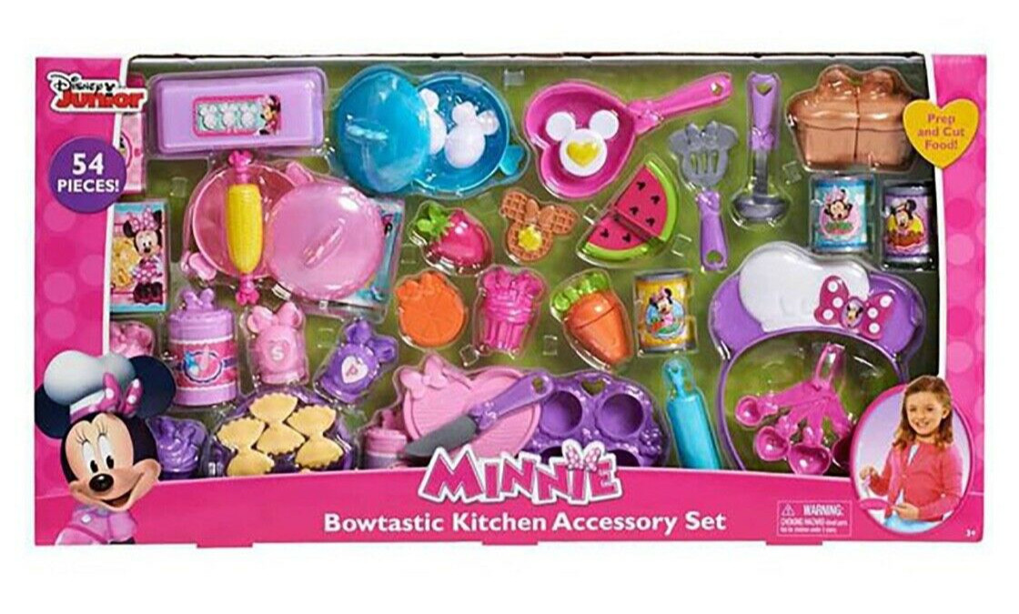 Disney's Minnie Mouse Bowtastic Kitchen Accessory Set 54 Pie