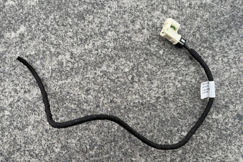 23-25 OEM BMW X5 G05 X6 G06 X7 G07 Exterior Mirror Camera Connector Plug 698415