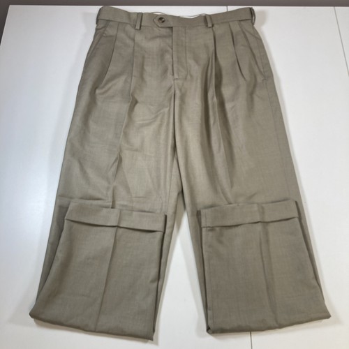 NEW Croft & Barrow Comfort Dress Pants 33x30 Classic Fit Pleated Straight Cuff - Picture 2 of 9