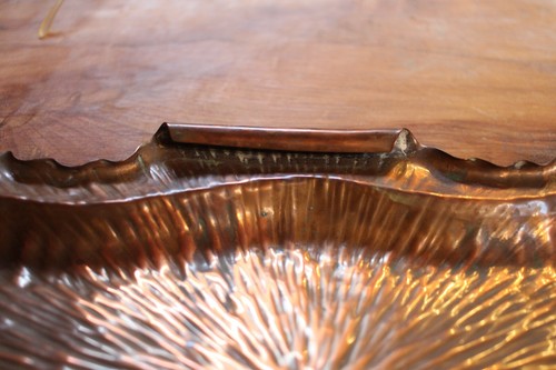 LARGE ANTIQUE SOLID COPPER TRAY 50CM X 29.5CM - Imagen 6 de 10