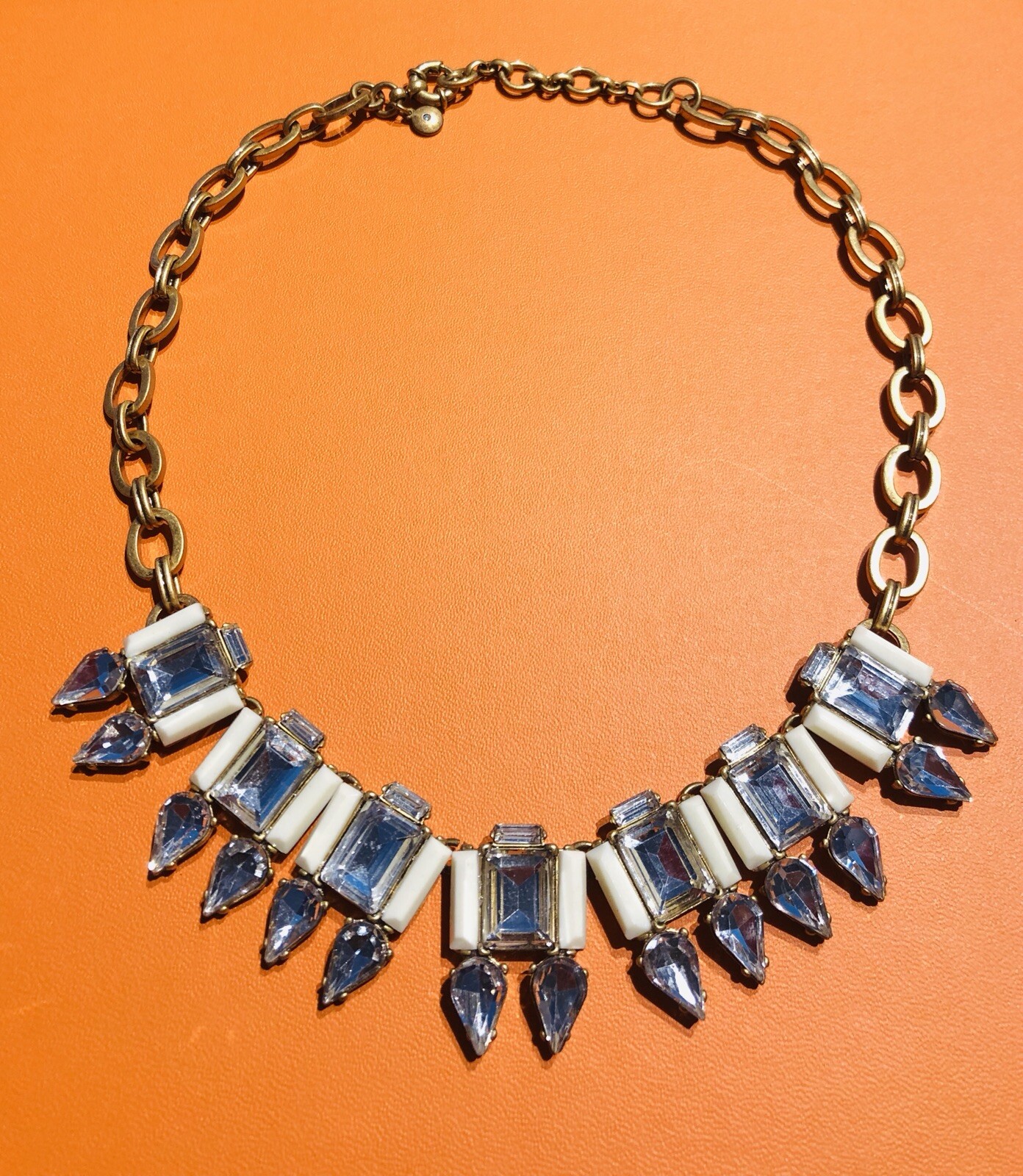 Fashion Jewelry J Crew Women Jewelry Matte Gold Antique Cut Crystal Bib Sparkly Necklace Vintage Jewelry Watches