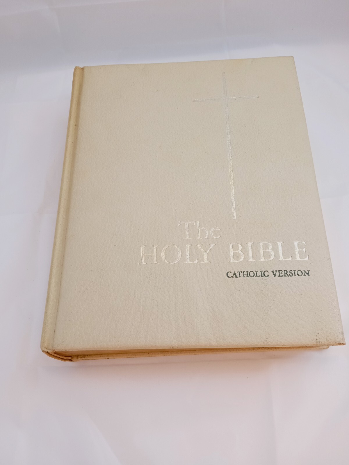 1963 Vintage Catholic Holy Bible Hardcover by Good Council Pub Co