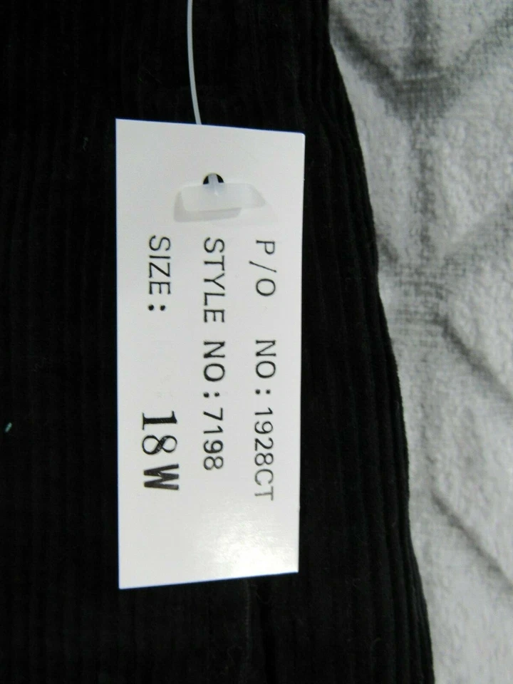 Nuevo Carolina Azul Pana Pantalones Cortos Talla 18 Negro Plisado Bolsillos Cremallera Cinturón Foto 2 de 4