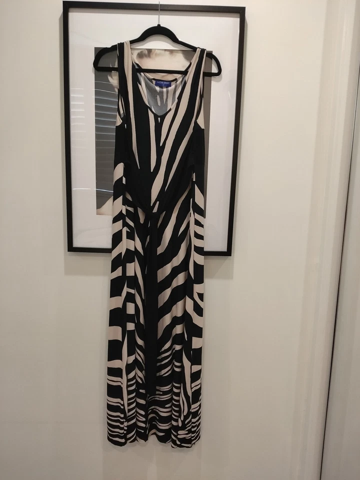 Sacha Drake Lola Dress Maxi Zebra Beige Black Size 14 In-Built Belt rrp $279 - image 4 of 4
