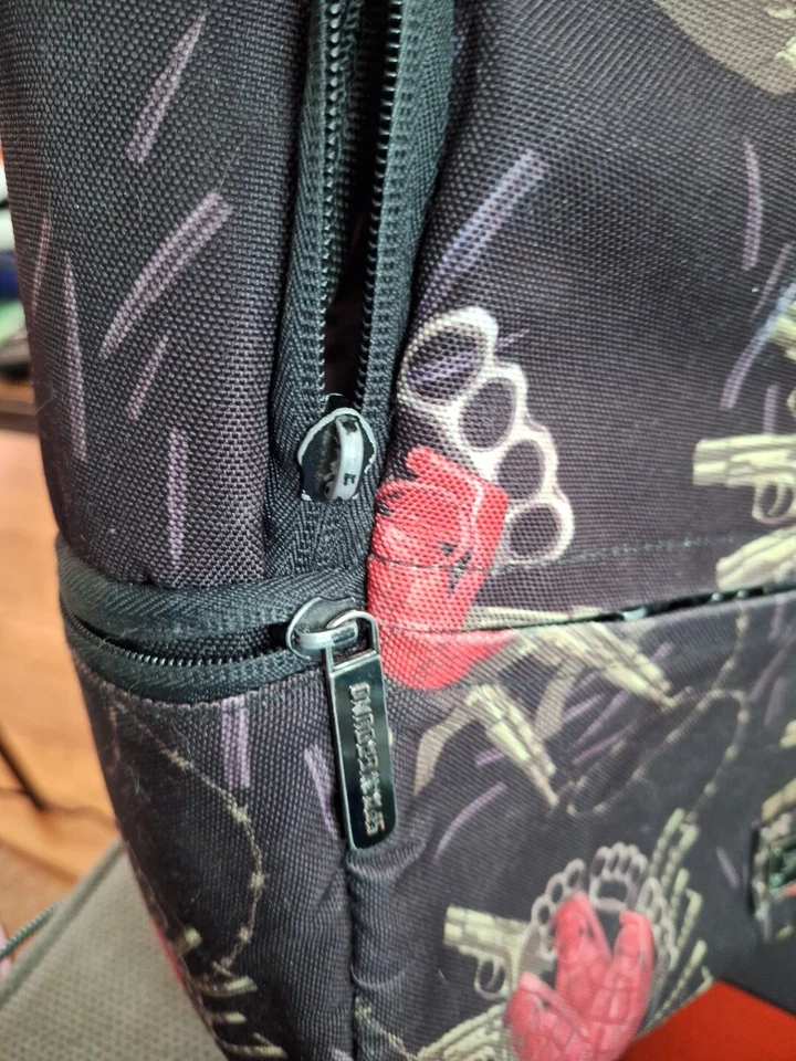 Mochila SPRAYGROUND Negra Arma Modelo Inicial Laptop Tableta Libro Bolsa Foto 2 de 4