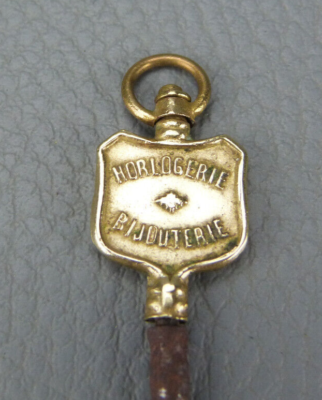 Clé De Montre Gousset Ancienne - Pub Bijouterie Montigny Niort - Début XXème