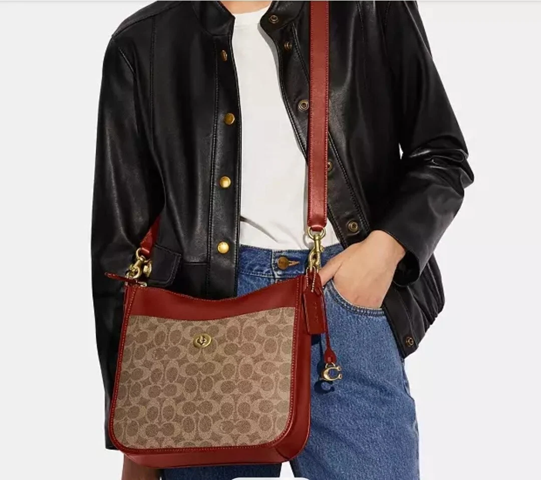 Borsa a tracolla Coach Chaise in tela firmata