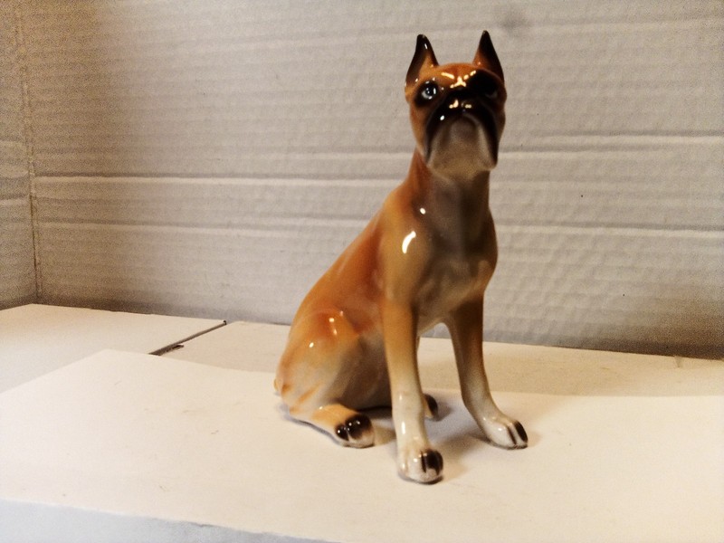 Vtg. Napcoware Boxer Dog figurine sitting
