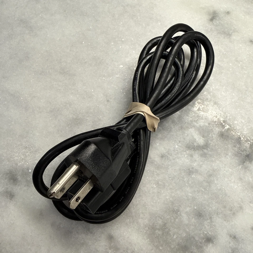 Longwell E55333 VW-1 3C/18AWG 300V TYPE SVT Computer Monitor Power Cord 6 Ft - Image 3 of 4