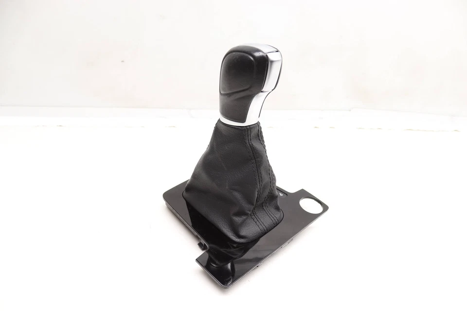 VW PASSAT 2012-2022 - Conjunto de palanca de cambios automática 561713203 Foto 3 de 4