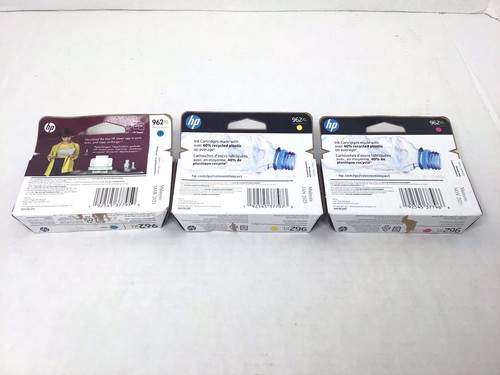 HP 952XL Ink Cartridge Cyan Magenta Yellow Mixed Exp Dates - Picture 2 of 7