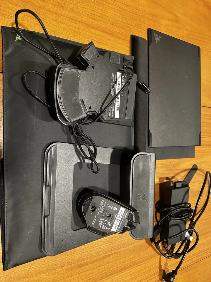 Razer Blade 15 - Full HD 144Hz - RTX 2060 - 512GB + 500GB SSD Foto 3 de 4