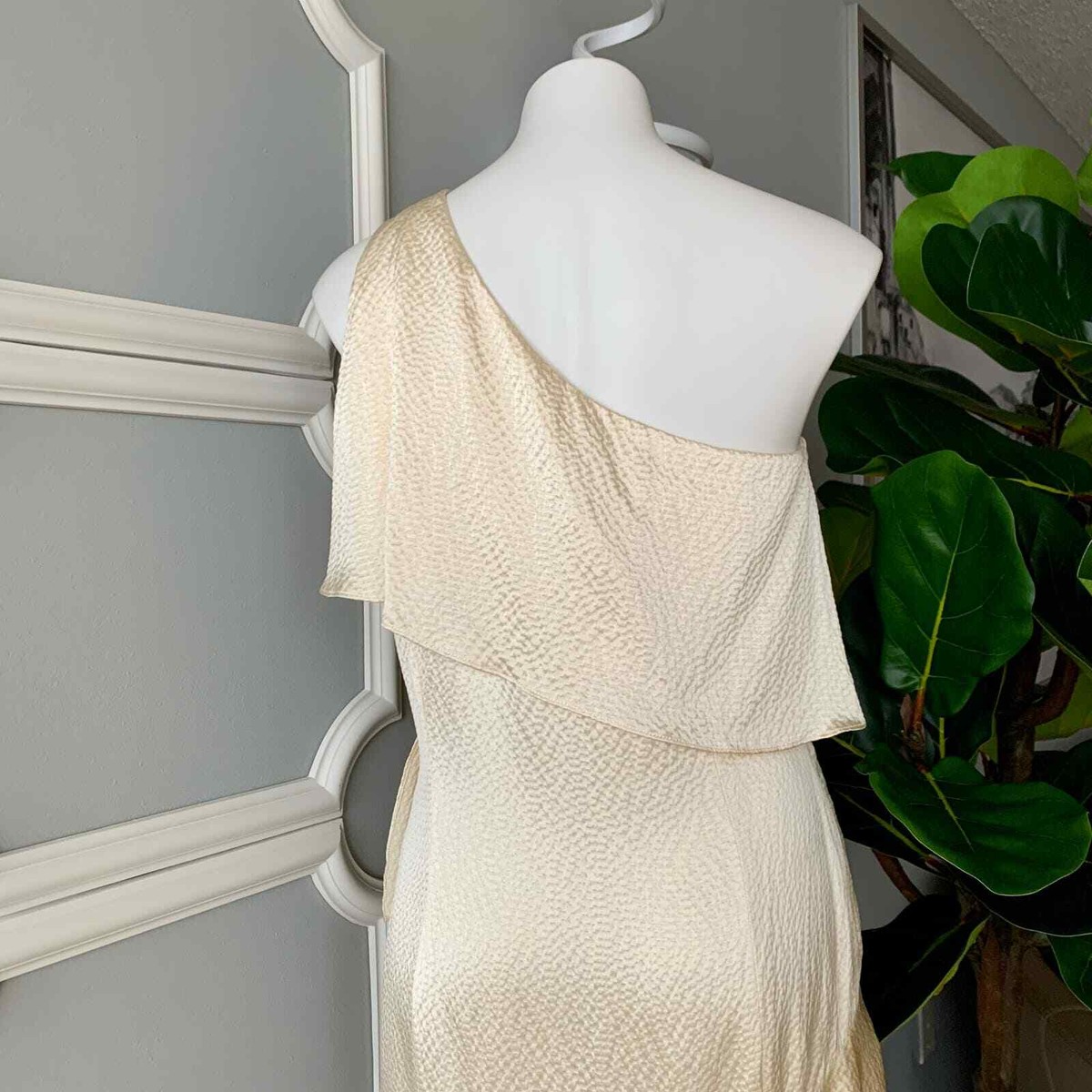 パーティードレス Asymmetrical Silk Dress Asymmetrical Silk Dress — AGoodFun (fka JNBY USA)