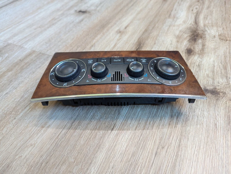 06-07 Mercedes W203 C230 AC A/C Heater Climate Control Switch 2038304285 OEM - Image 4 of 4