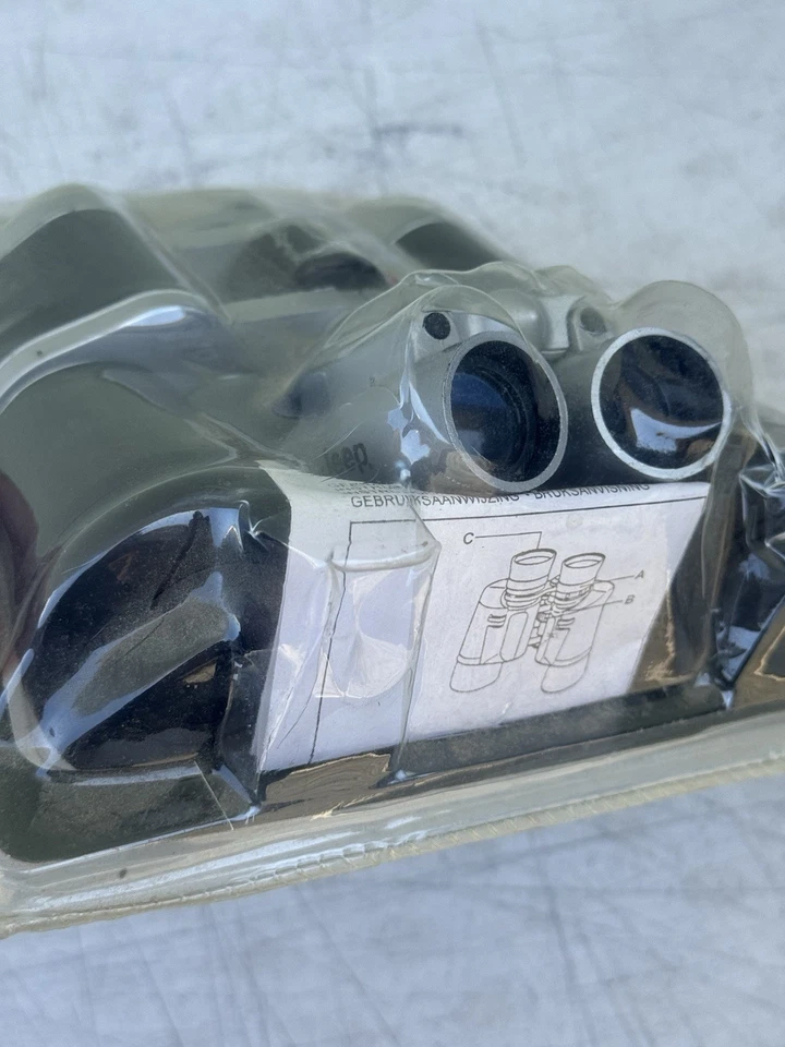 Jeep Binoculars Full-Size High Quality Optics 1x 50 & 4x22 Travel Size 2007 VTG - Image 3 of 4