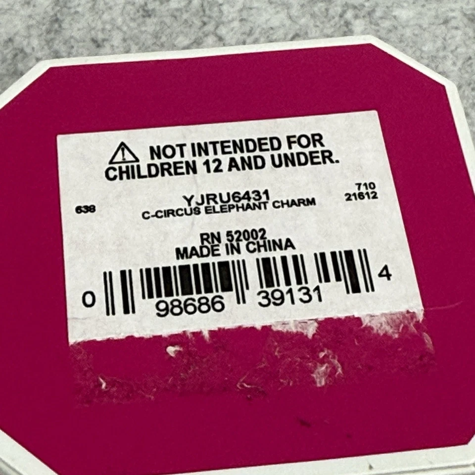 Juicy Couture Circus Elephant Charm Enamel Pendant w/ Box Rare Limited YJRU6431 Foto 4 de 4