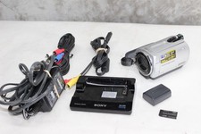 Sony Handycam DCR-SR42 - Camcorder - 30GB HDD, 40x Opt Zoom - Tested/Works