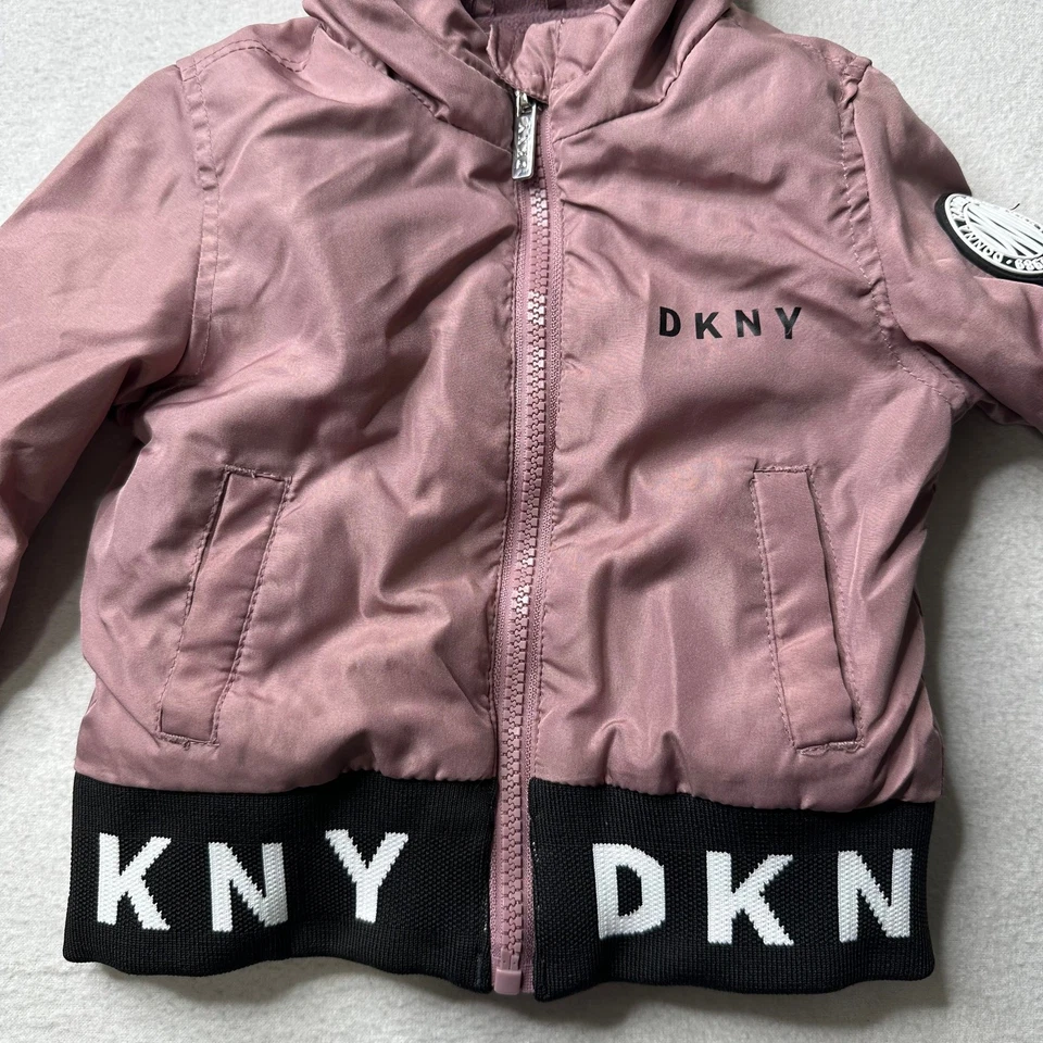 DKNY младенца девочек фиолетовый куртка размер 12 месяцев капюшон зимние теплые - Изображение 2 из 4
