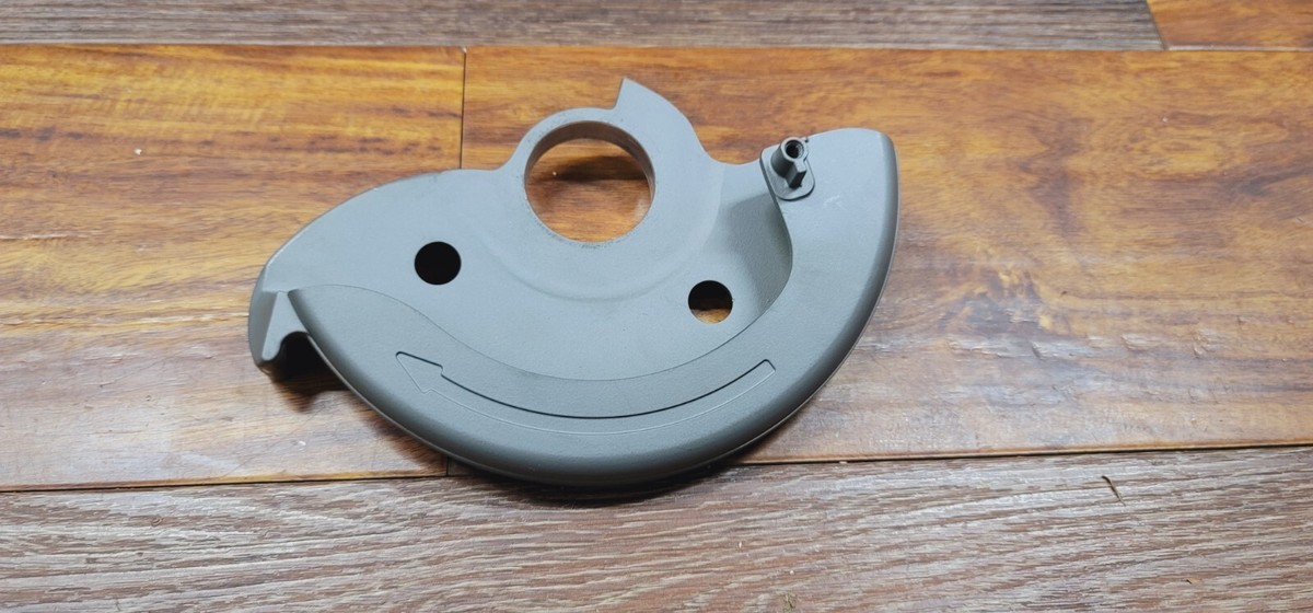 Milwaukee LOWER GUARD FOR 2730-20 M18 FUEL 6 1/2 Circular