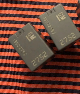 Реле gm 13502752