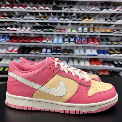 dunk strawberry pink