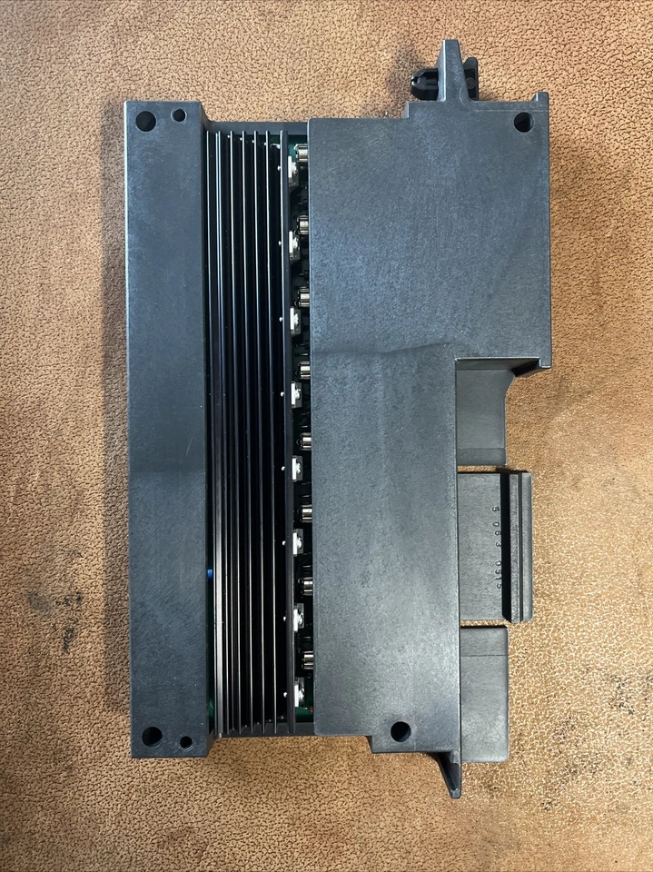 CINCINNATI MILACRON  3-531-3839A 120V AC OUTPUT MODULE NEW CONDITION - Image 4 of 4